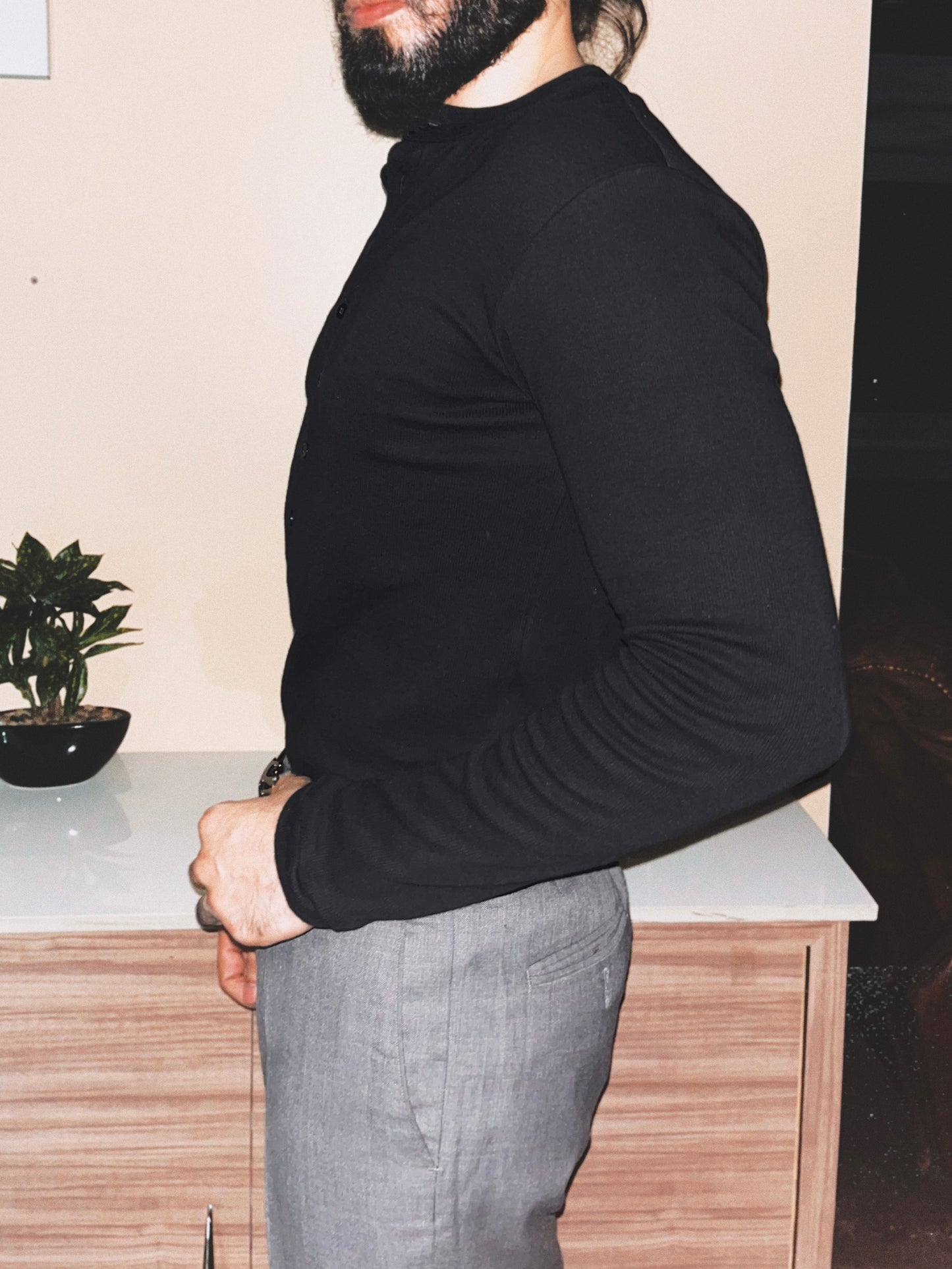 Soldado Ribbed Henley | Matte Black
